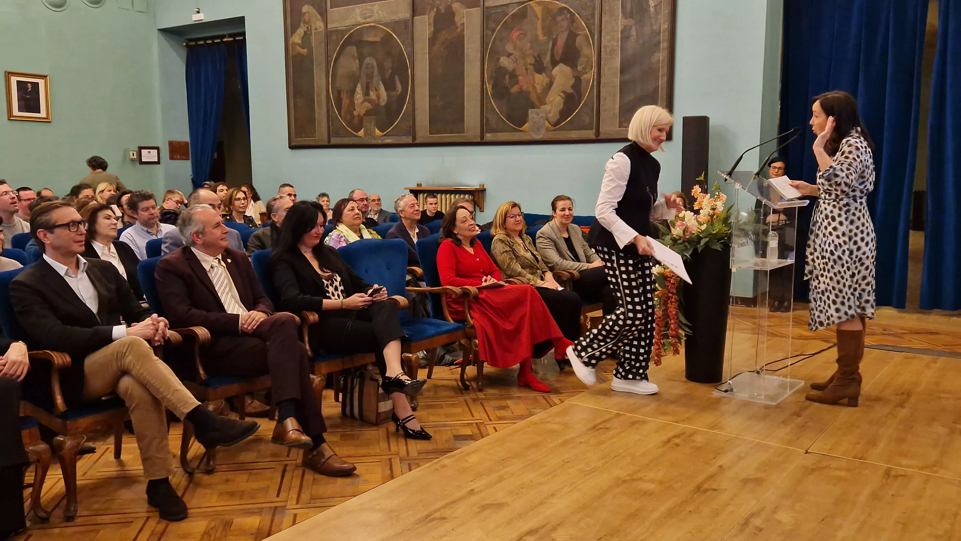 Margarita Gabarre ha presentado el acto. Día Mundial del Síndrome de Down. Foto Myriam Martínez 