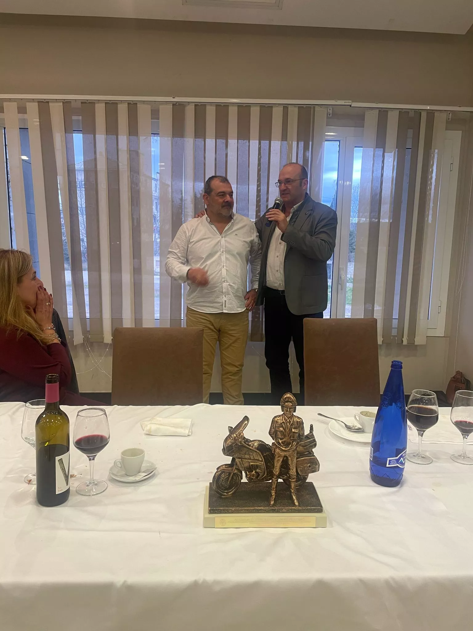 Homenaje al capitán Platero.