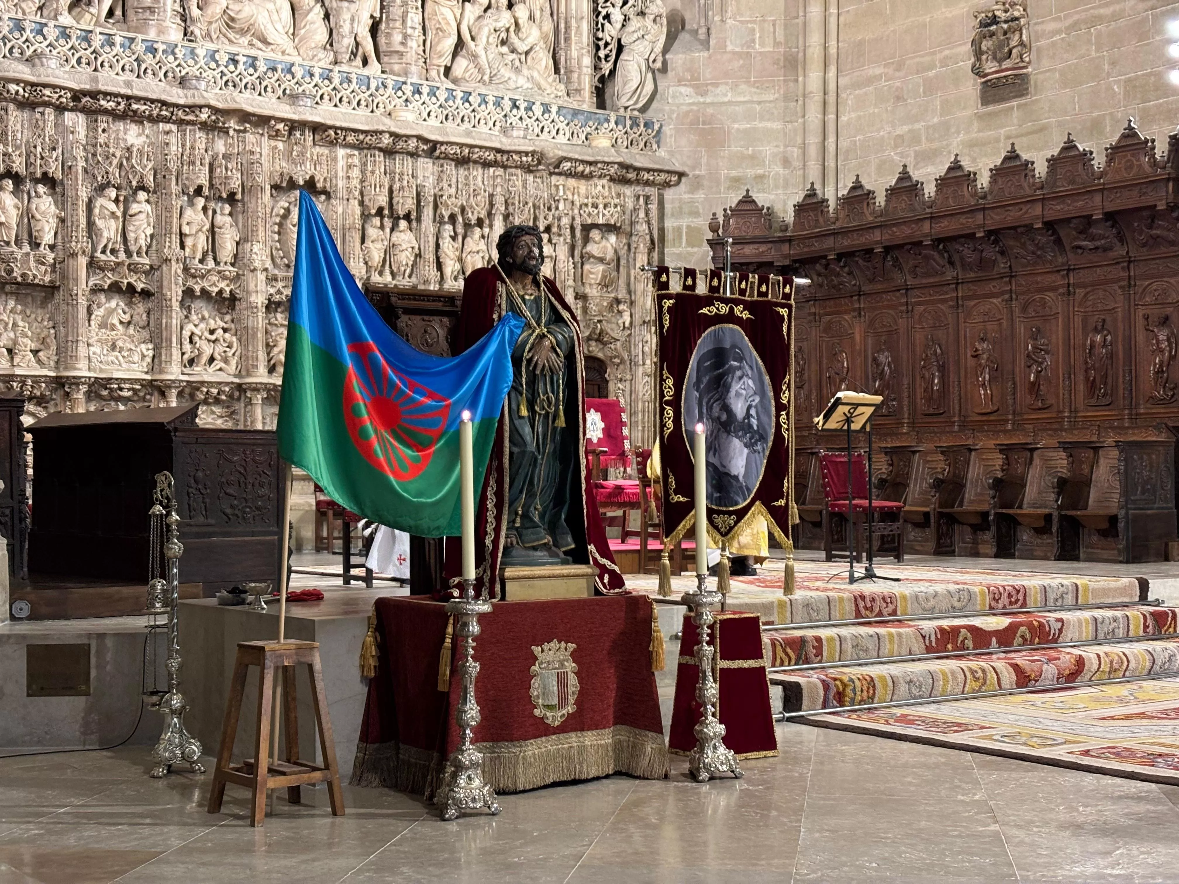 Misa de Duelo de la Cofradía de los Gitanos en la Catedral