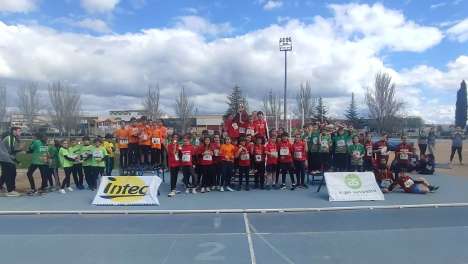 Podio de 4º de Primaria. Podio de 4º de Primaria.