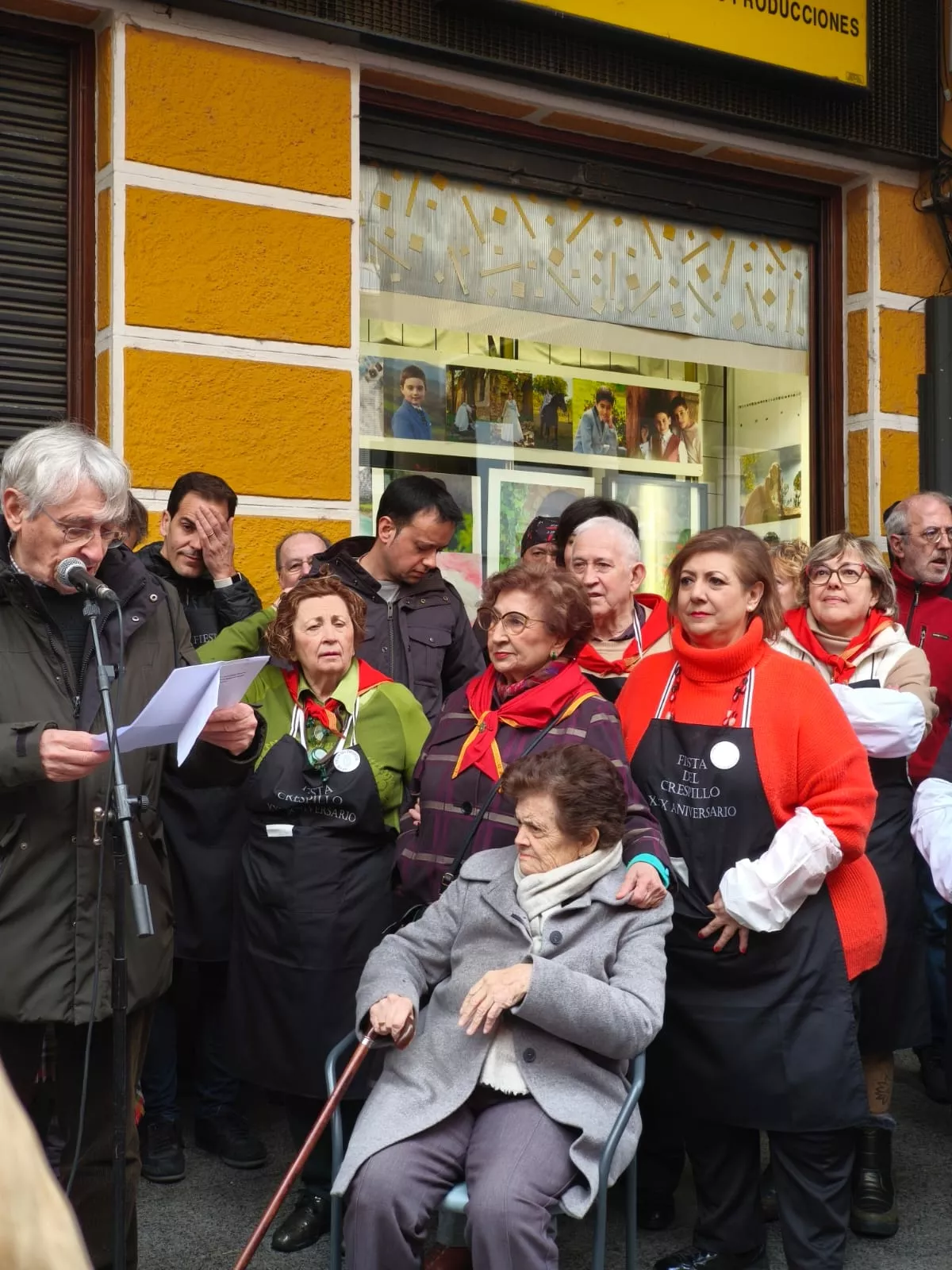 Fiesta del Crespillo en Barbastro con homenaje a Elita Davias