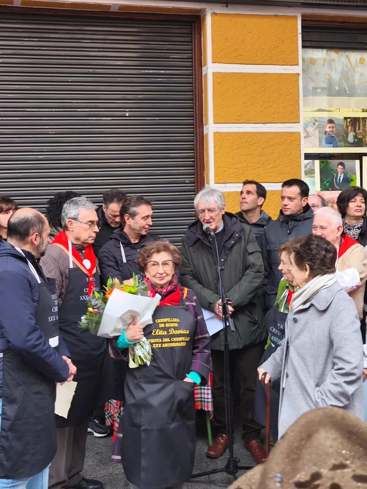 Fiesta del Crespillo en Barbastro con homenaje a Elita Davias