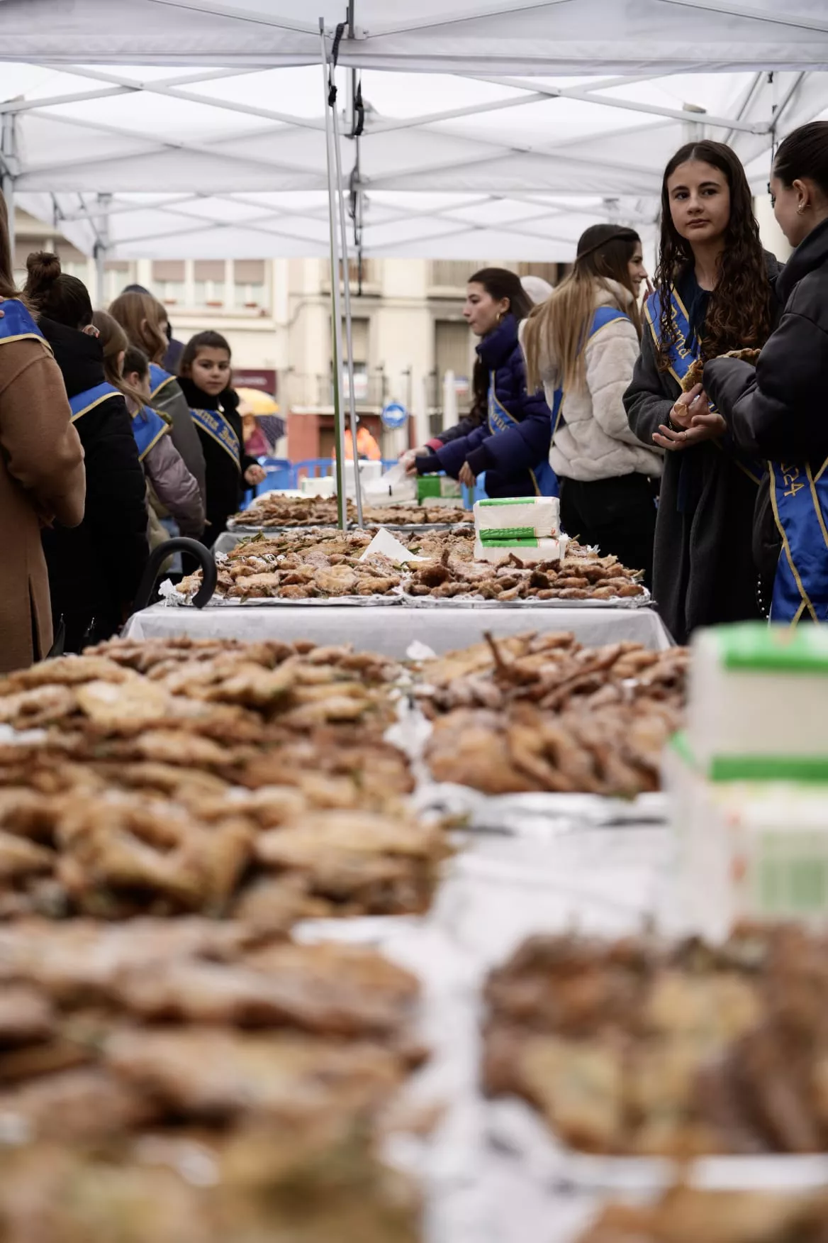 Fiesta del Crespillo en Barbastro con homenaje a Elita Davias