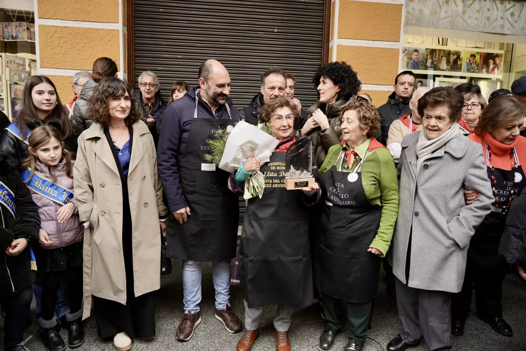 Fiesta del Crespillo en Barbastro con homenaje a Elita Davias