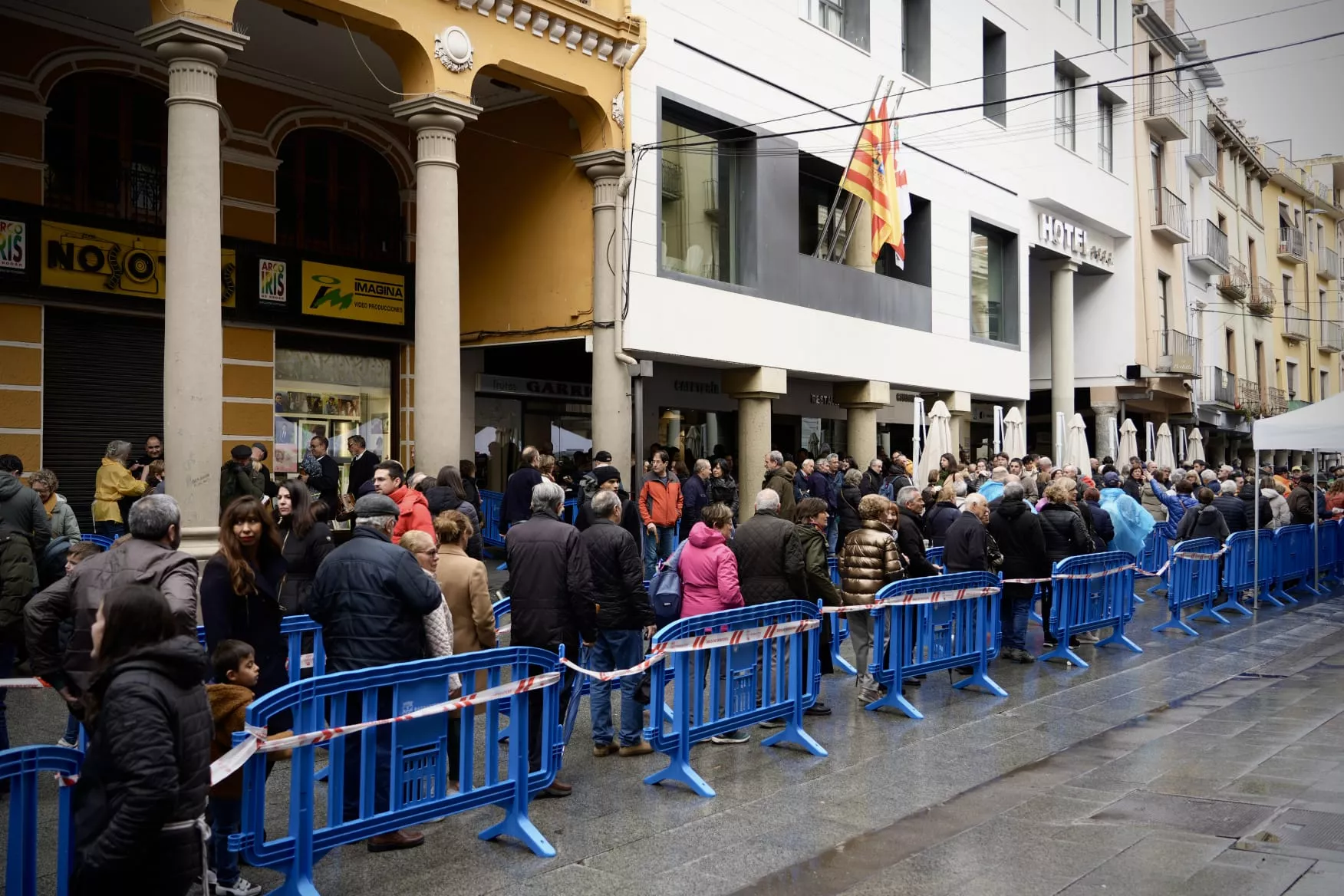 Fiesta del Crespillo en Barbastro con homenaje a Elita Davias