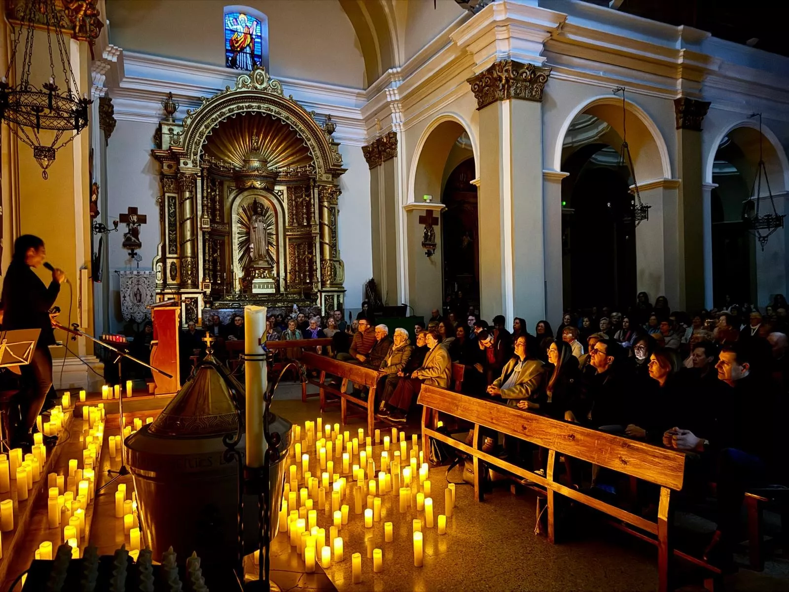 Actuación de Yamile Wilson en Binéfar