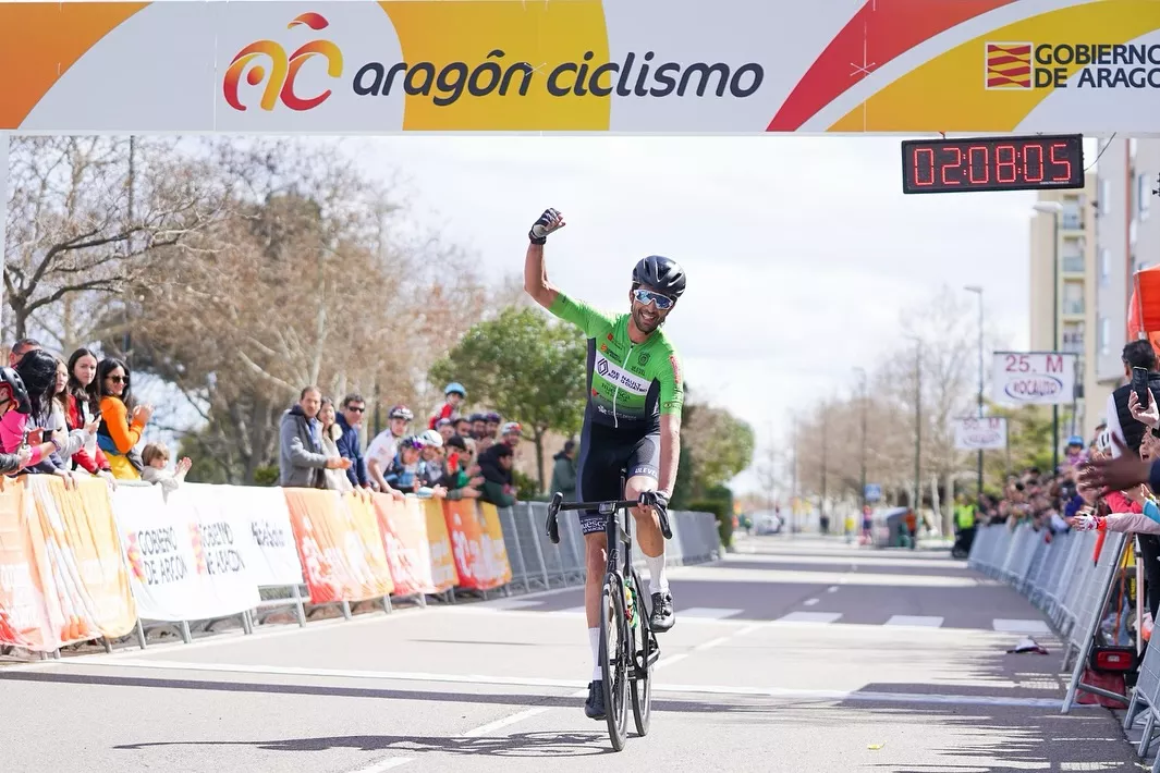 Bruno Garcés (Huesca La Magia) gana el Trofeo Memorial Óscar Llanos y Félix Sanz
