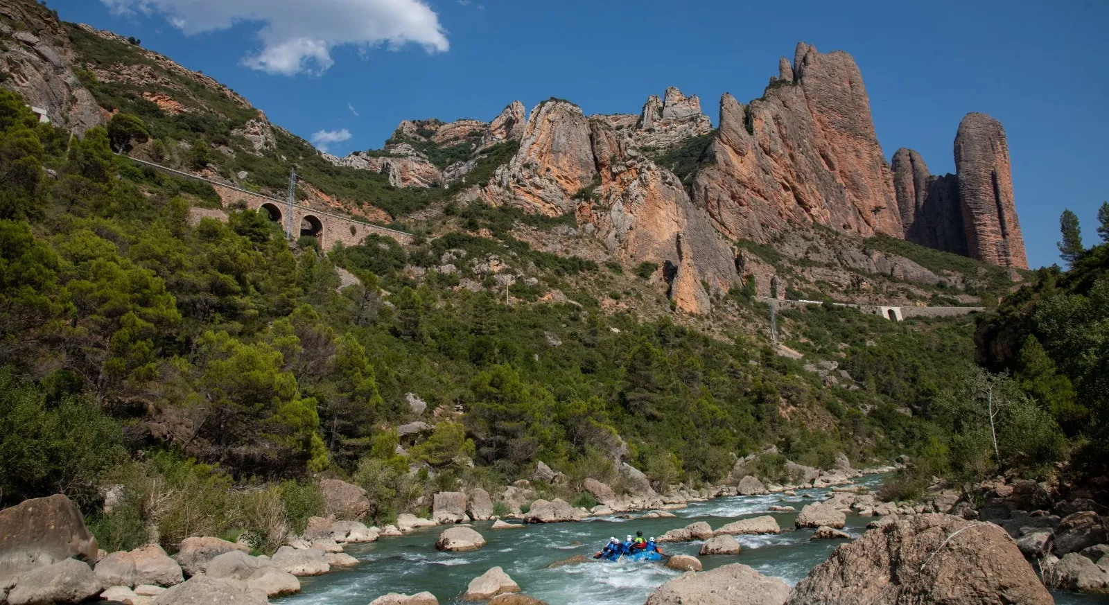 El sector turístico pide diálogo para compatibilizar la actividad en temporada alta con las obras en la A-132.