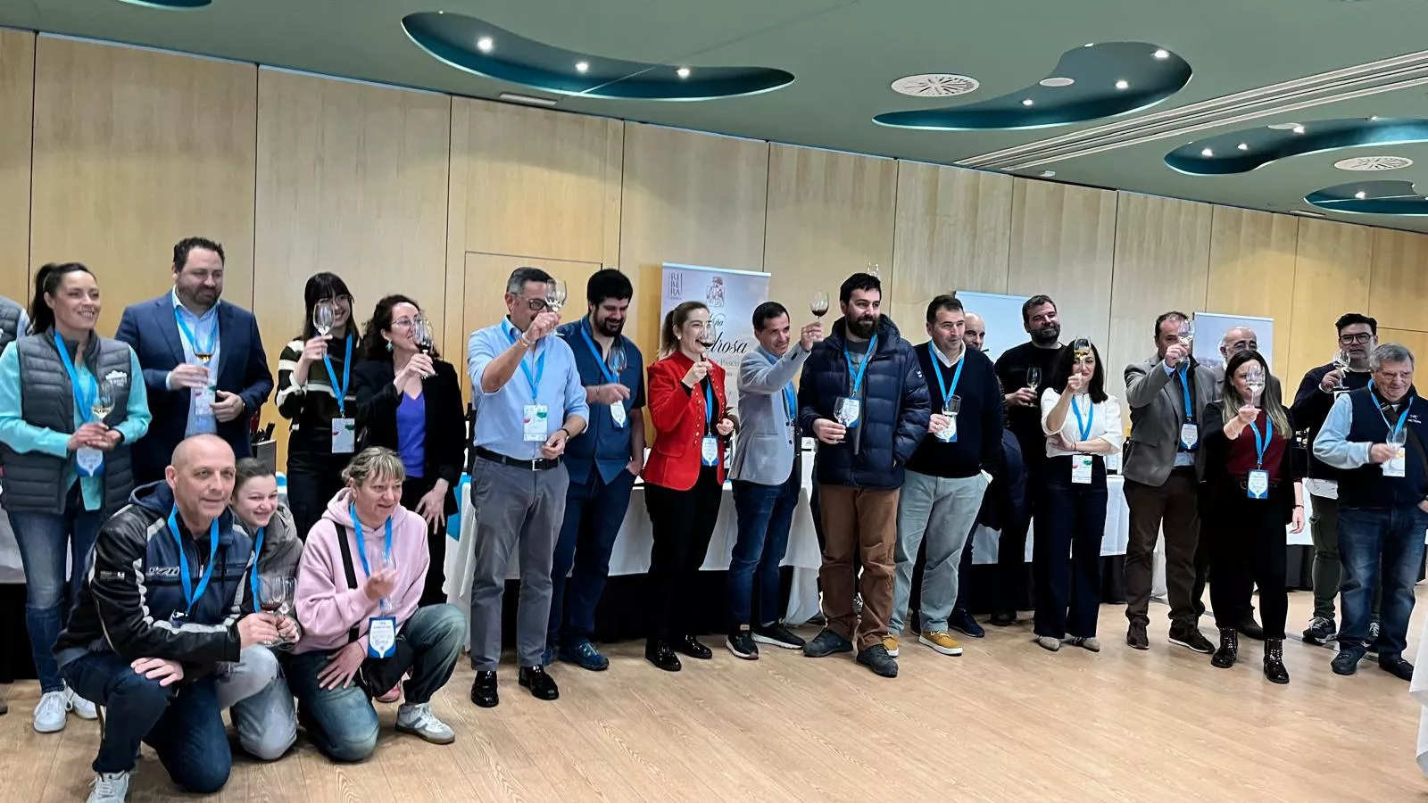 Celebración de la III Feria del Vino de Distribuciones Blasco. Foto Mercedes Manterola