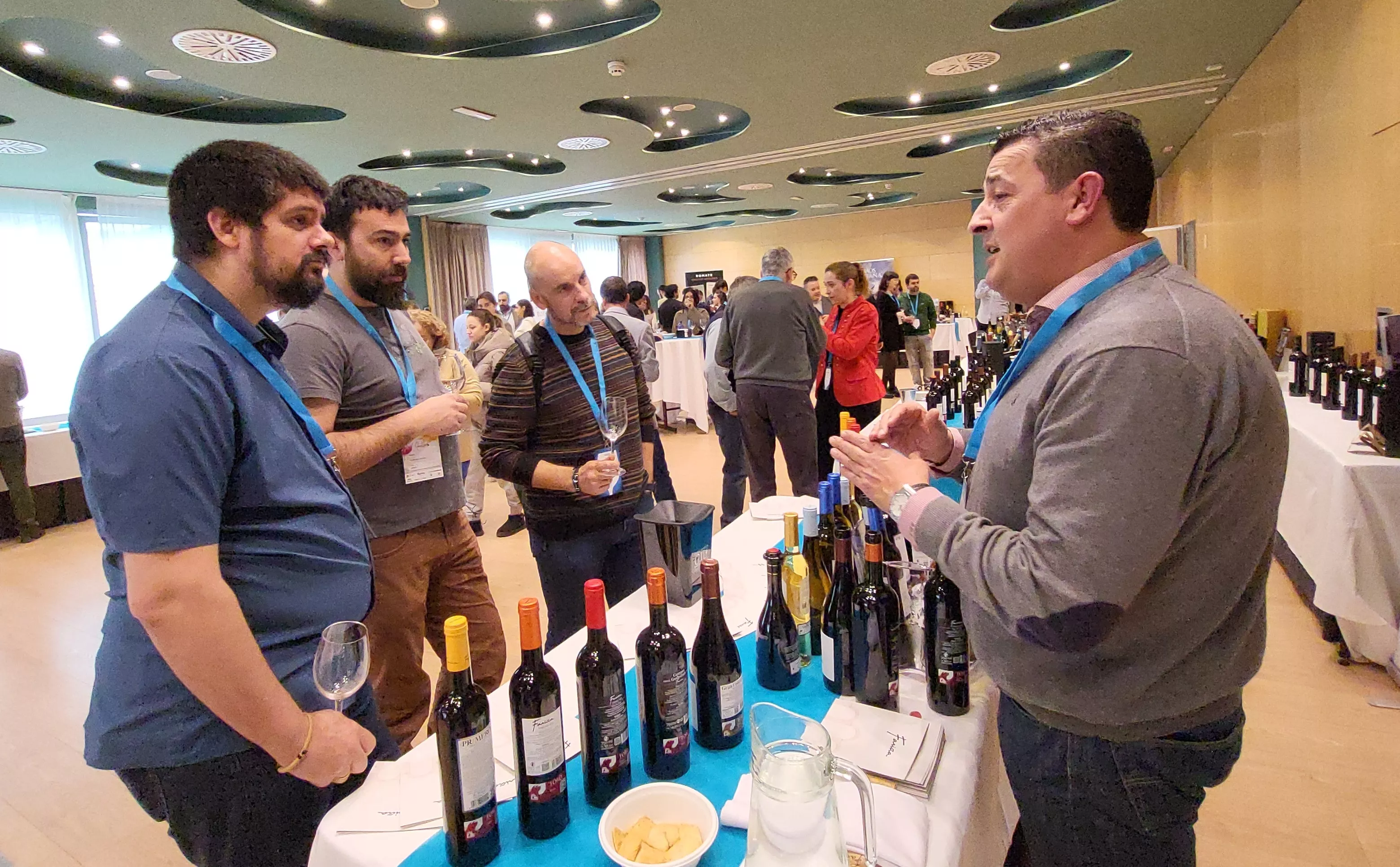 Celebración de la III Feria del Vino de Distribuciones Blasco. Foto Mercedes Manterola