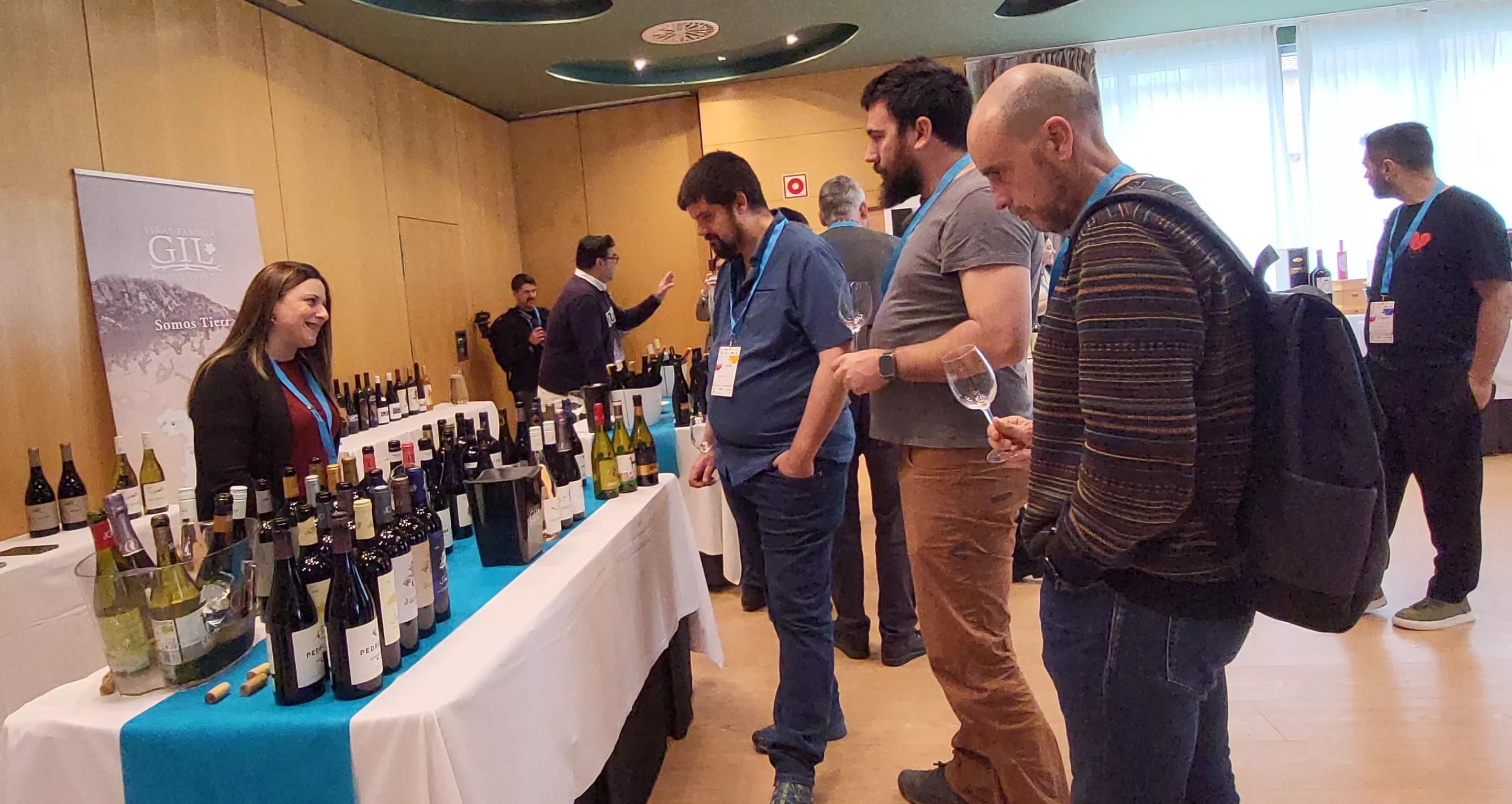 Celebración de la III Feria del Vino de Distribuciones Blasco. Foto Mercedes Manterola