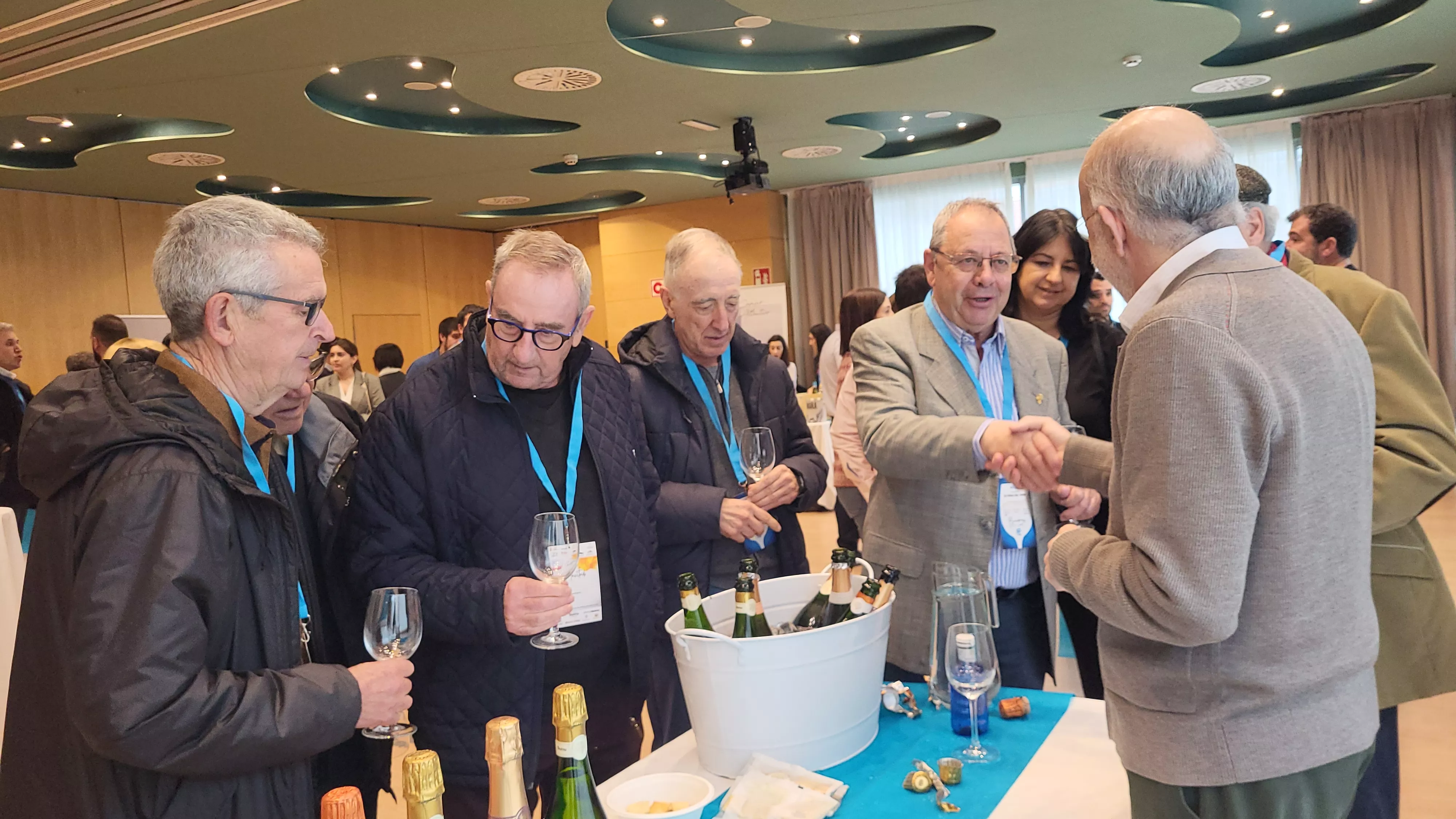 Celebración de la III Feria del Vino de Distribuciones Blasco. Foto Mercedes Manterola