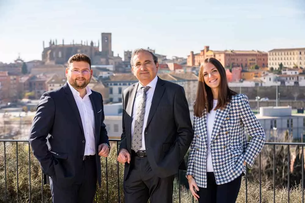 Pirineos Casa Consultores Inmobiliarios