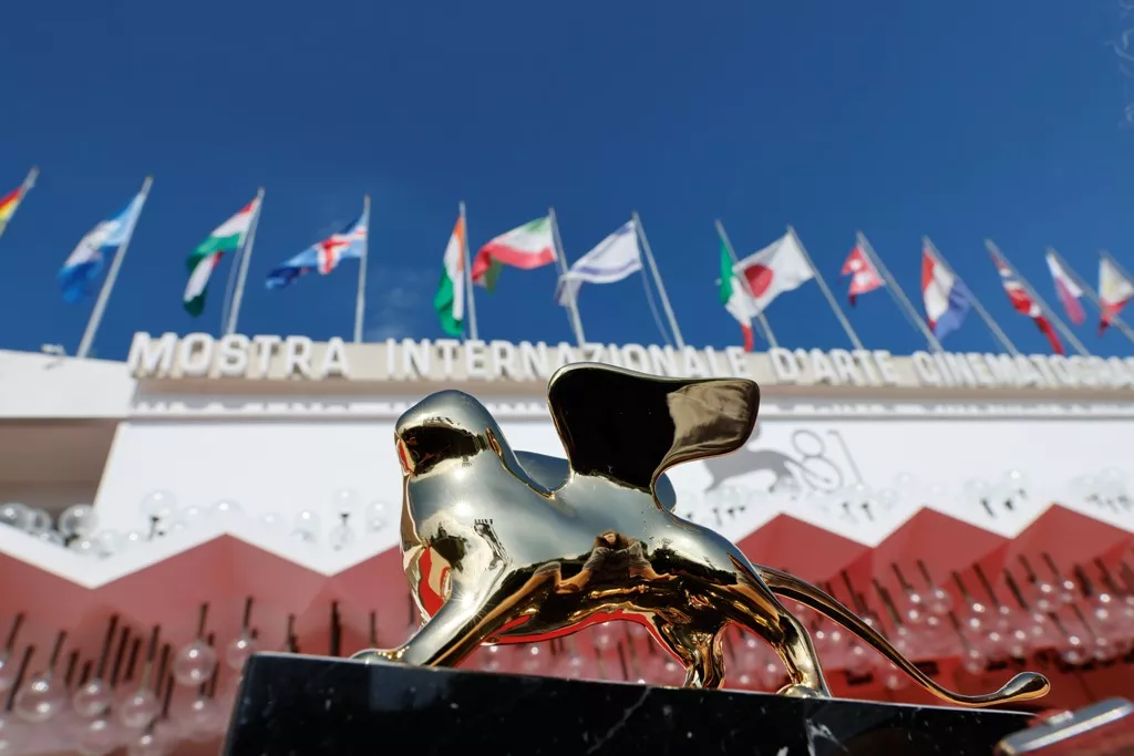 León de Oro, principal reconocimiento del Festival Internacional de Cine de Venecia.