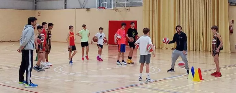 Imágenes de la V Jornada del Programa Talentos de baloncesto de Huesca