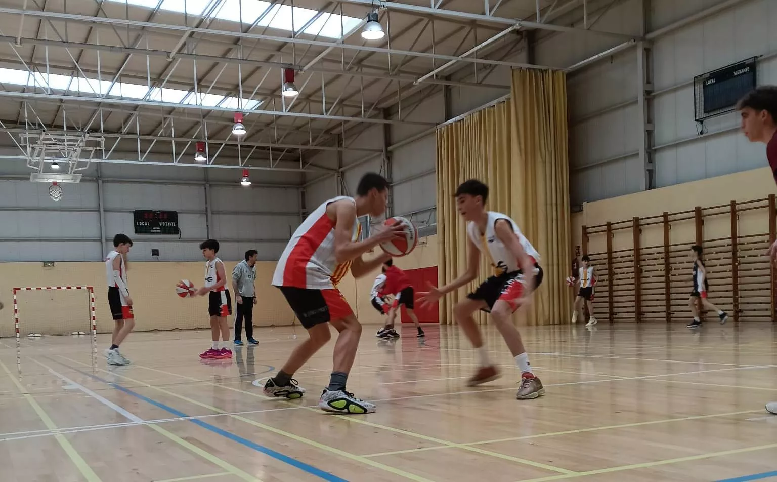 Imágenes de la V Jornada del Programa Talentos de baloncesto de Huesca