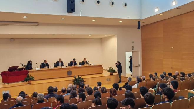 Acto de toma de posesión del profesor Hugo Malón.