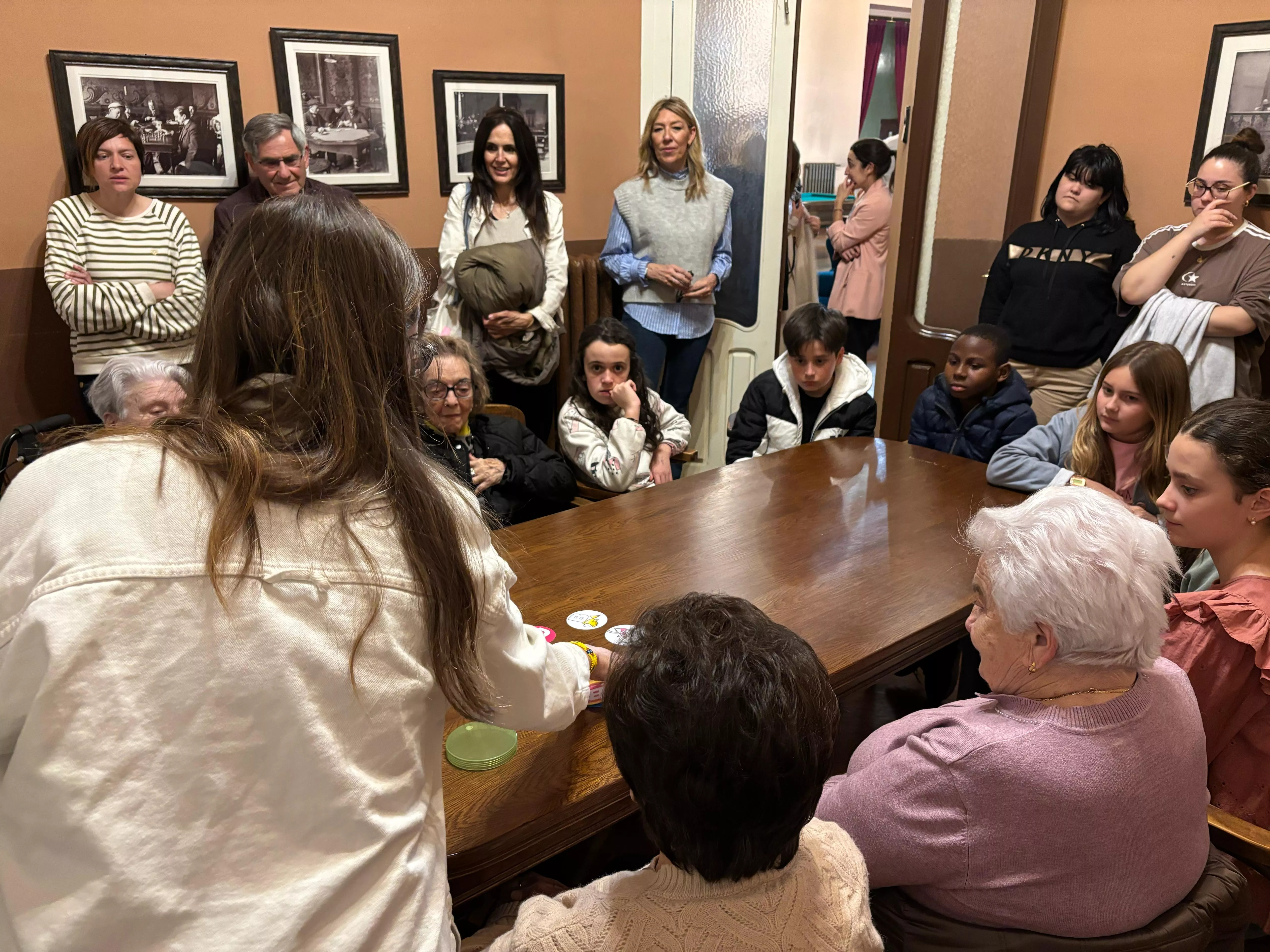 Mayores y juguetones en el Casino