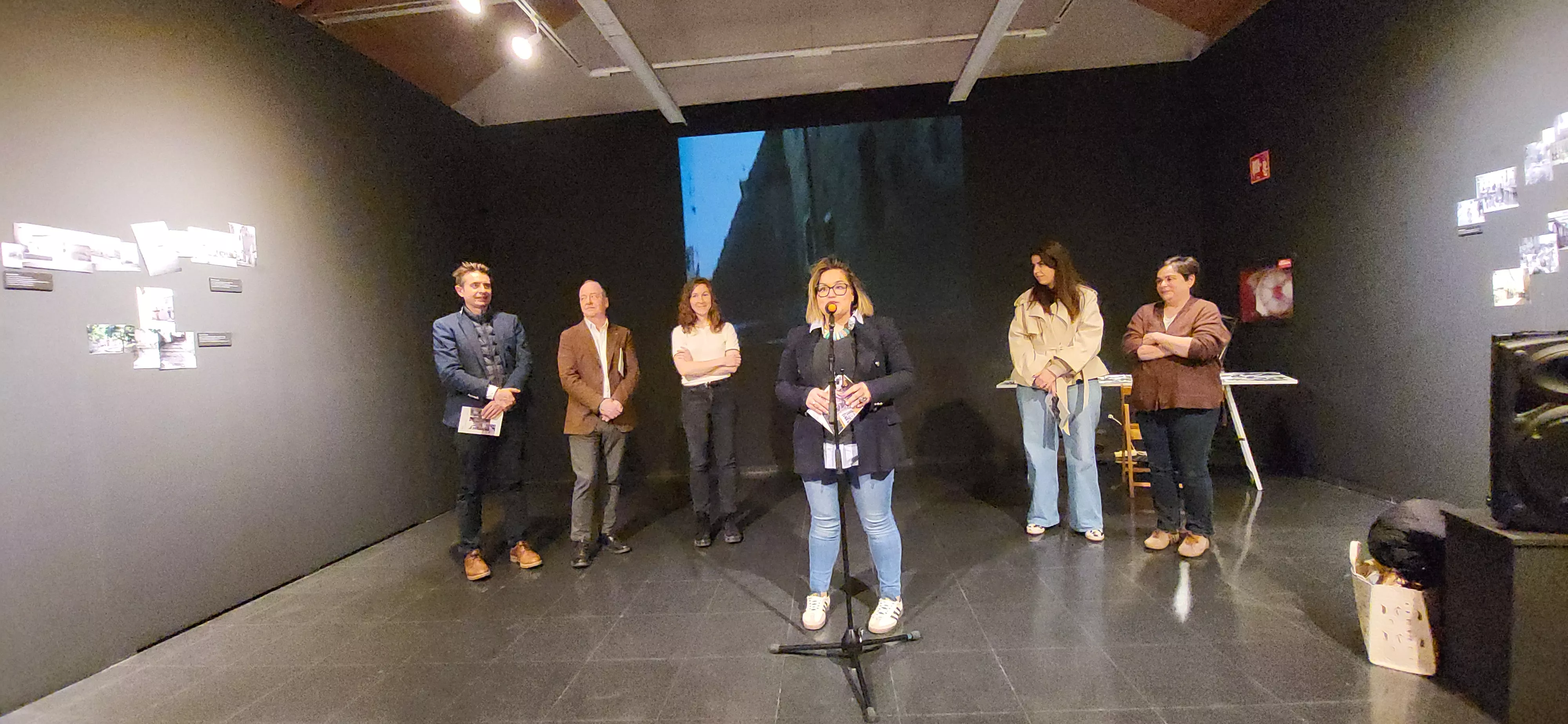 Inauguración de la exposición 'Todo lo que fue' de Adela Moreno. Foto Mercedes Manterola