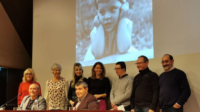 Los lectores de fragmenos de Ecos y Voces de la Infancia Los lectores de fragmenos de Ecos y Voces de la Infancia