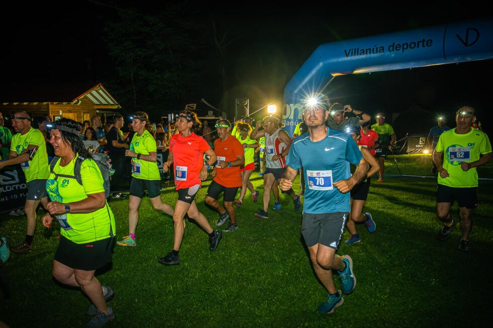 Salida de la prueba. Foto Turismo Villanúa/Yhabril Moro