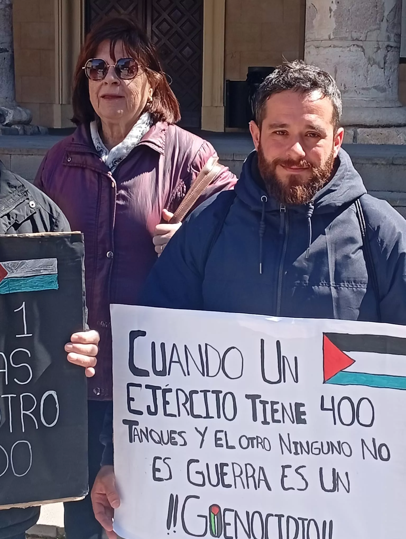 Concentración de apoyo a Palestina en Monzón.