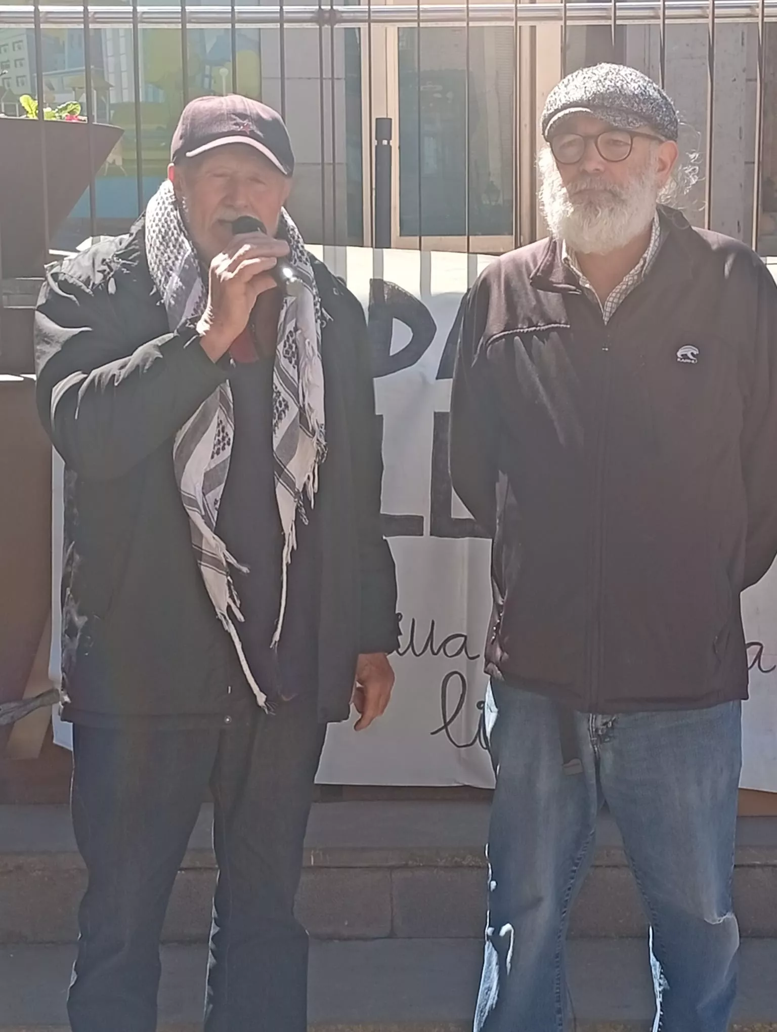 Concentración de apoyo a Palestina en Monzón.