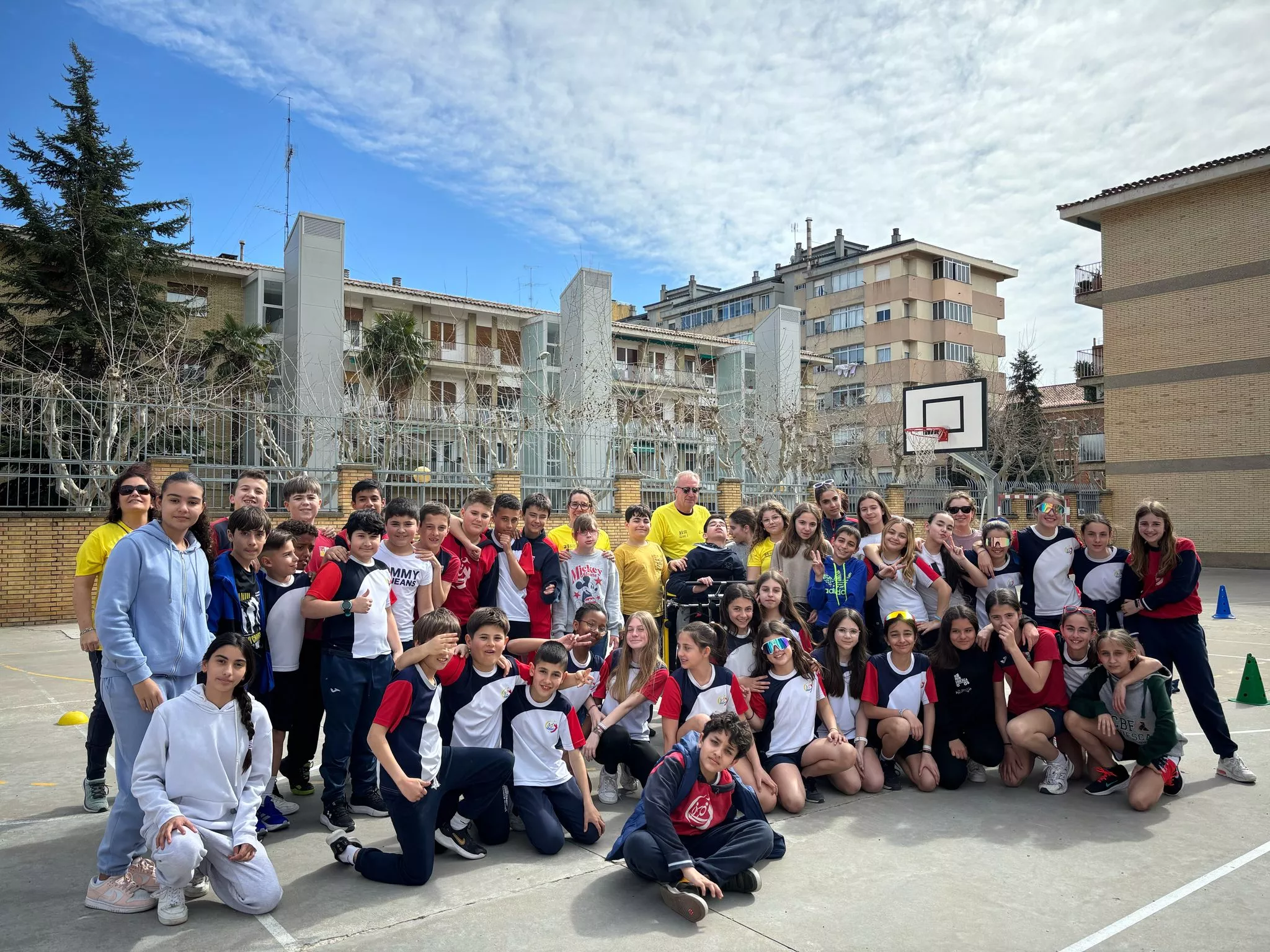 Carrera Solidaria del Colegio Santa Ana de Huesca.