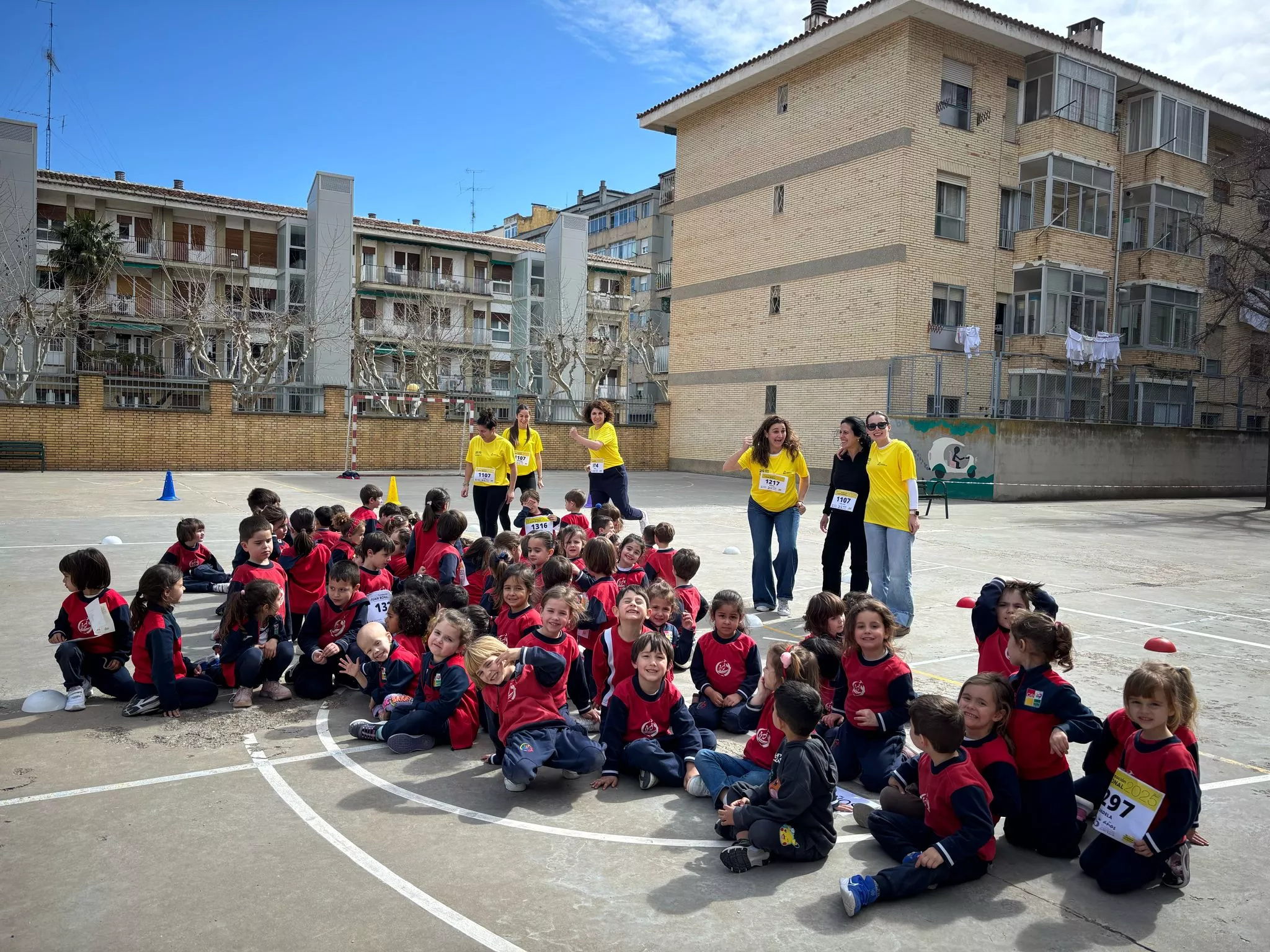 Carrera Solidaria del Colegio Santa Ana de Huesca.