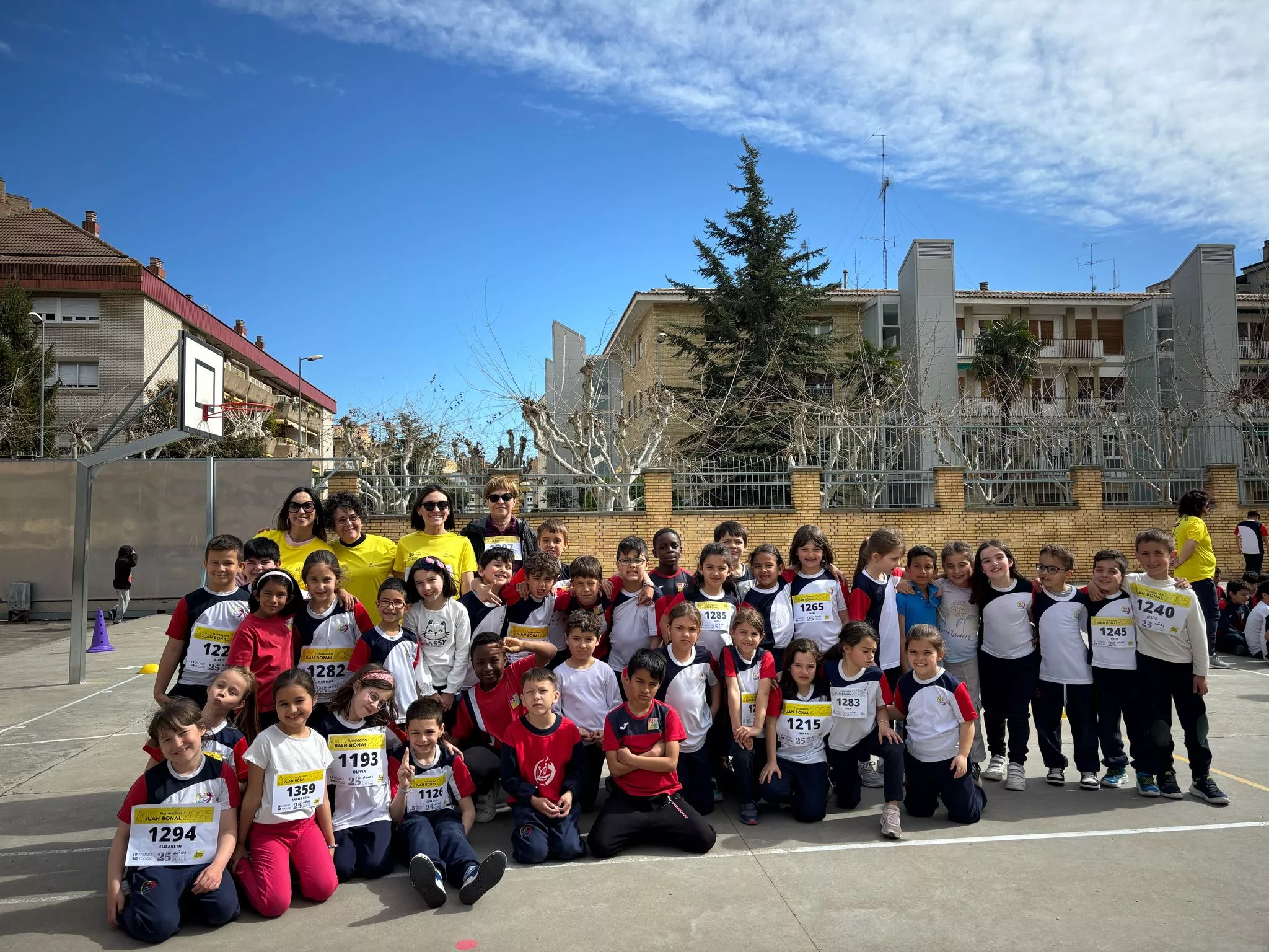 Carrera Solidaria del Colegio Santa Ana de Huesca.