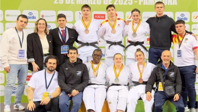 Judocas aragoneses en Pamplona Judocas aragoneses en Pamplona