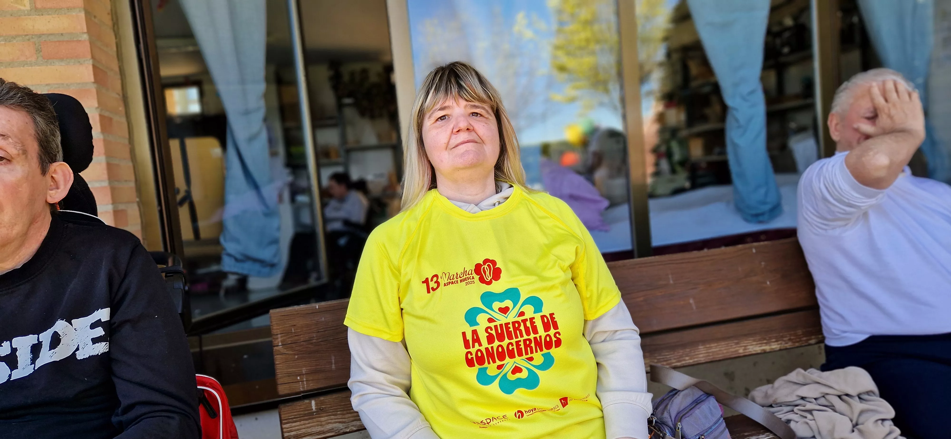 Se presenta la camiseta de la 13ª Marcha Aspace Huesca. Foto Myriam Martínez