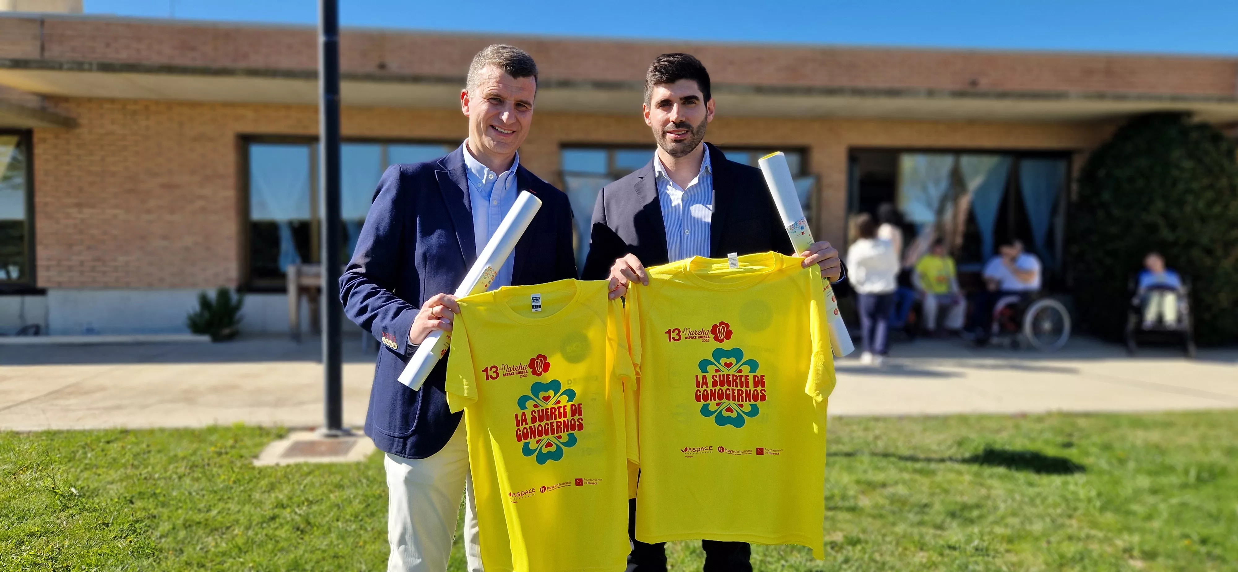 Se presenta la camiseta de la 13ª Marcha Aspace Huesca. Foto Myriam Martínez