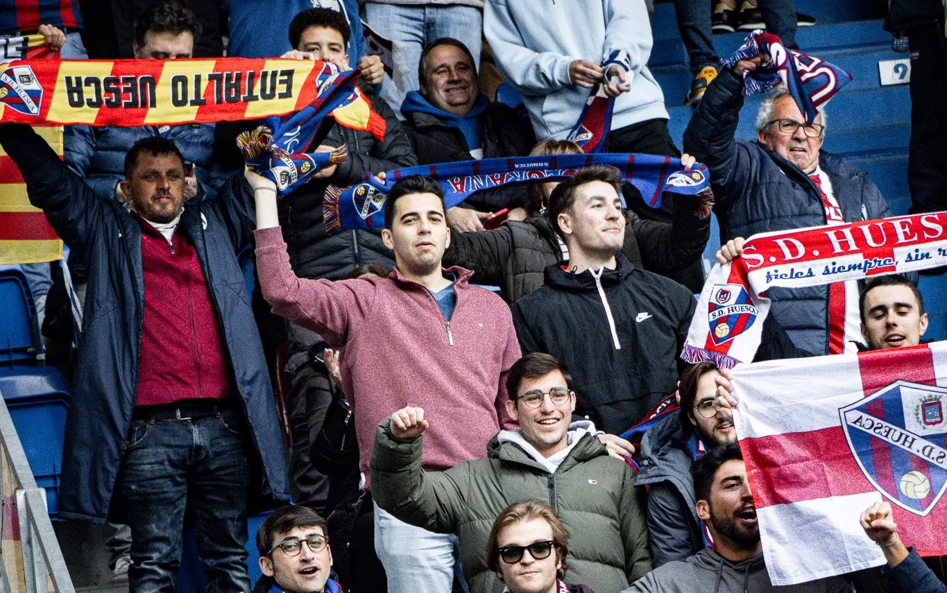 Afición del Huesca en una foto de archivo. Afición del Huesca en una foto de archivo.