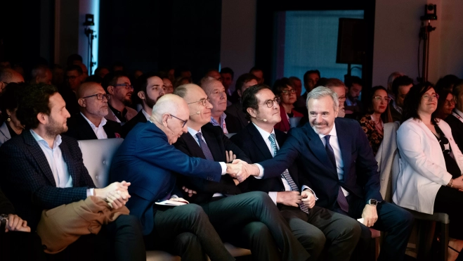 Jorge Azcón saluda a Garamendi, Duran i Lleida y Enrico Letta Jorge Azcón saluda a Garamendi, Duran i Lleida y Enrico Letta