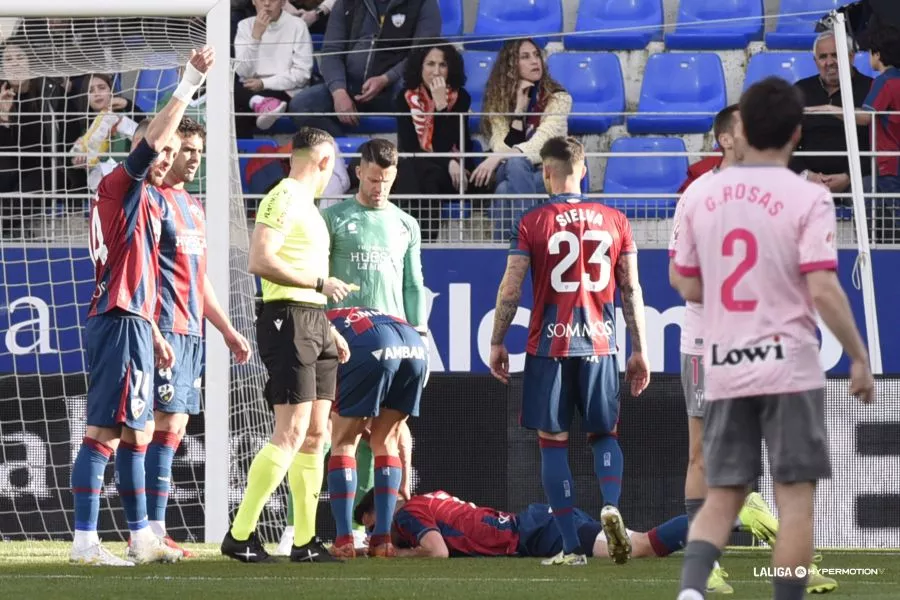 Orellana Cid, árbitro del Huesca-Sporting