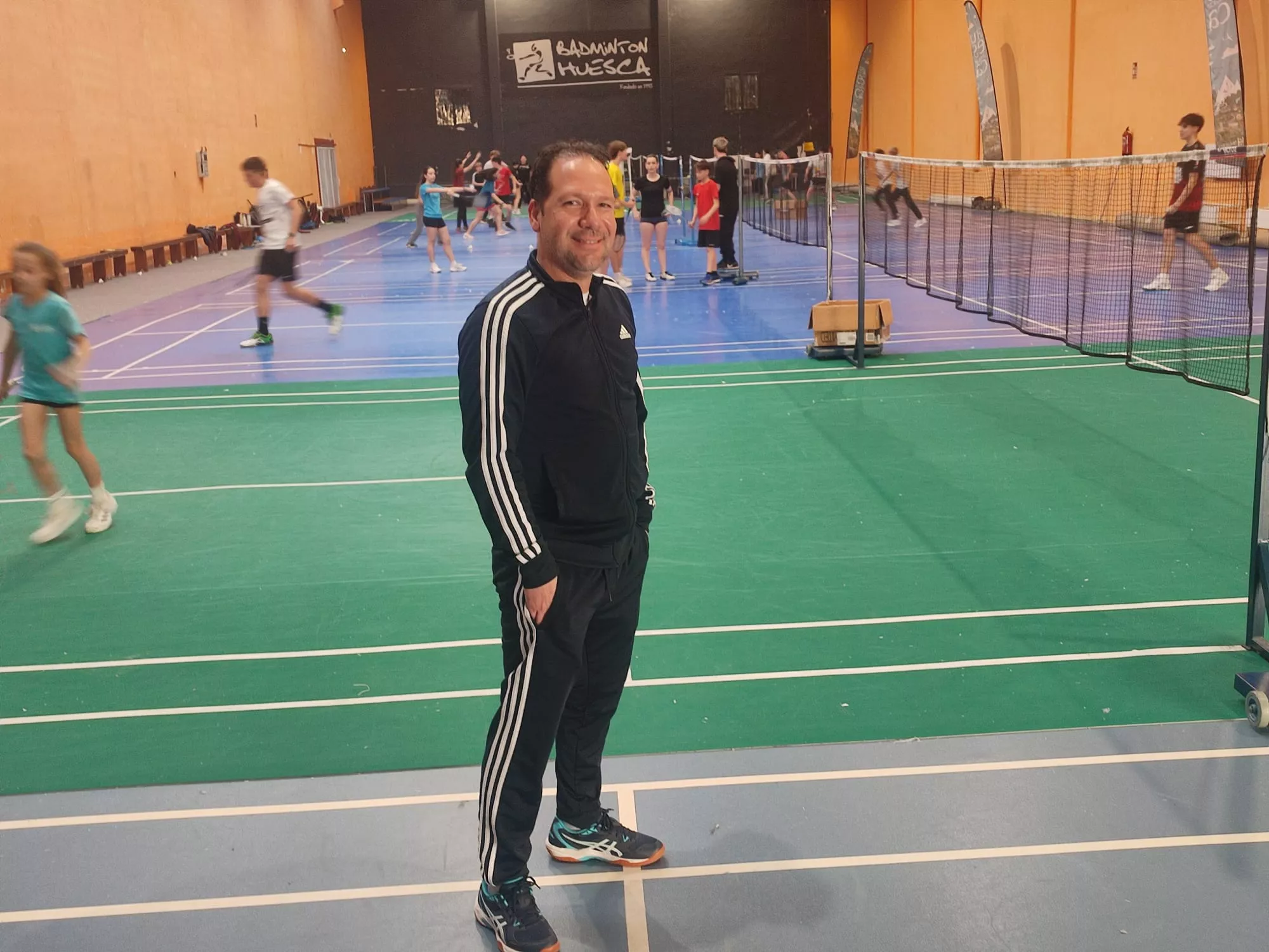 Roberto Mollinedo, entrenador del Bádminton Huesca La Magia.