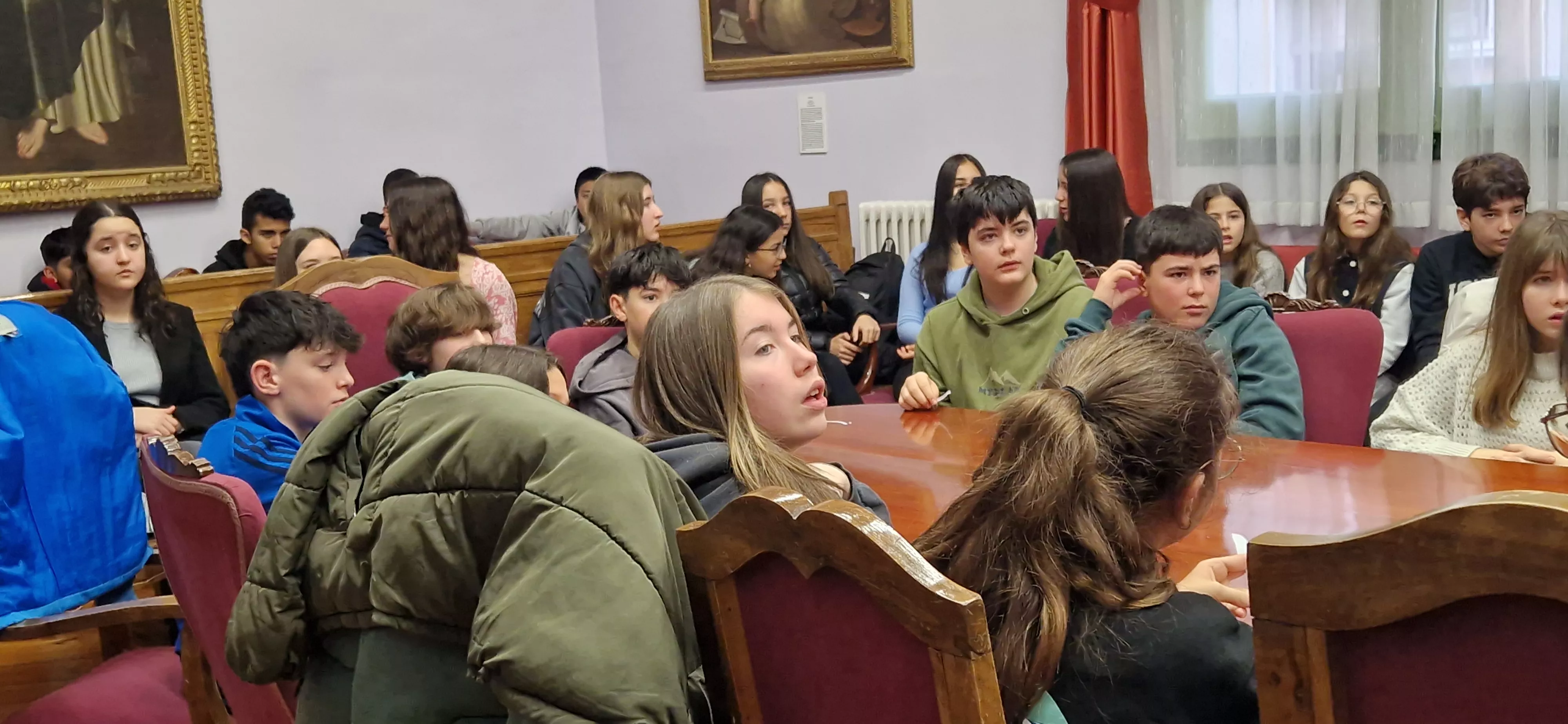 Videoconferencia del IES Ramón y Cajal con el 25 de abril de Alfafar. Foto Myriam Martínez