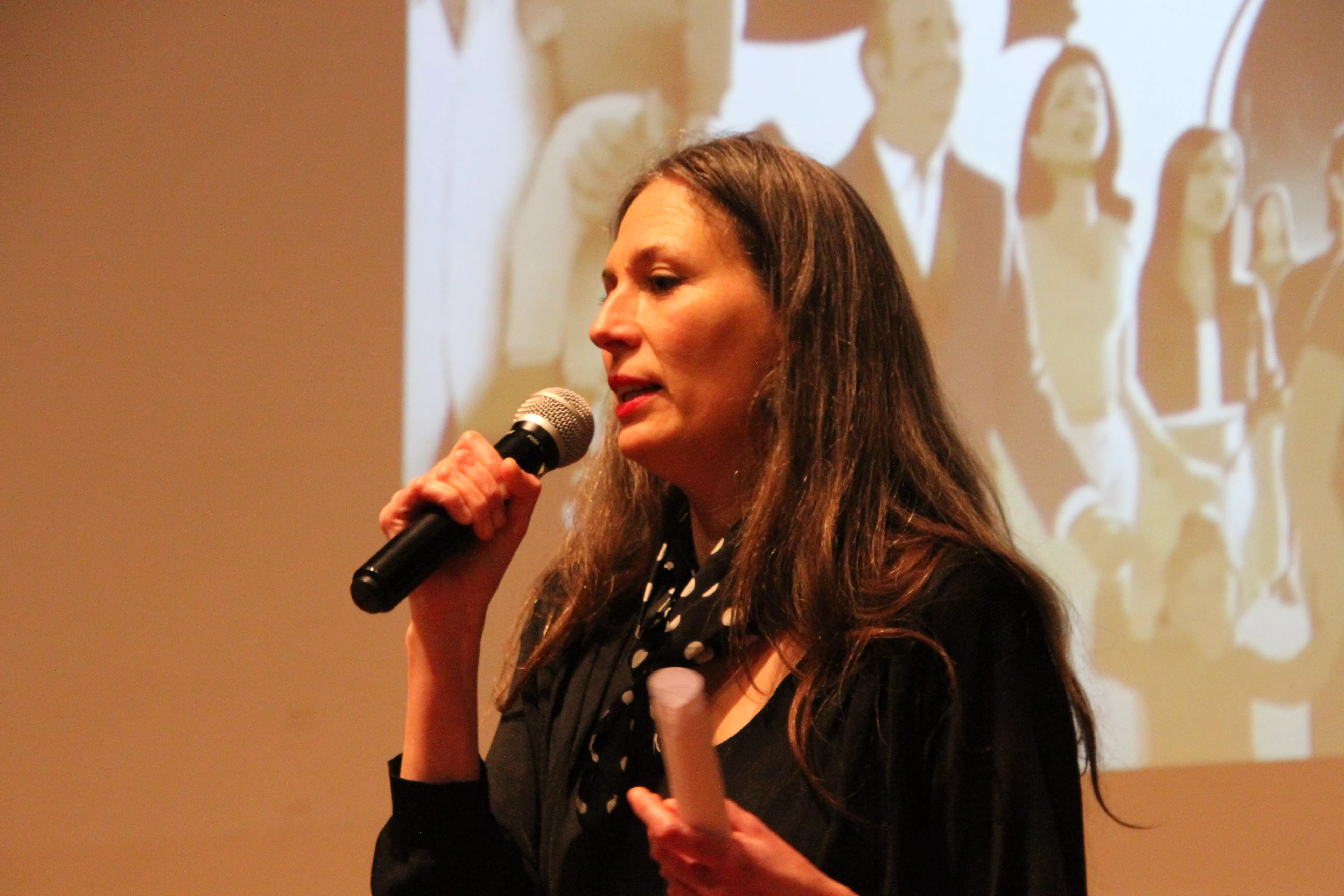 Celebración en Huesca del 600 aniversario de la llegada del pueblo gitano a España. Foto: Carlos Neofato