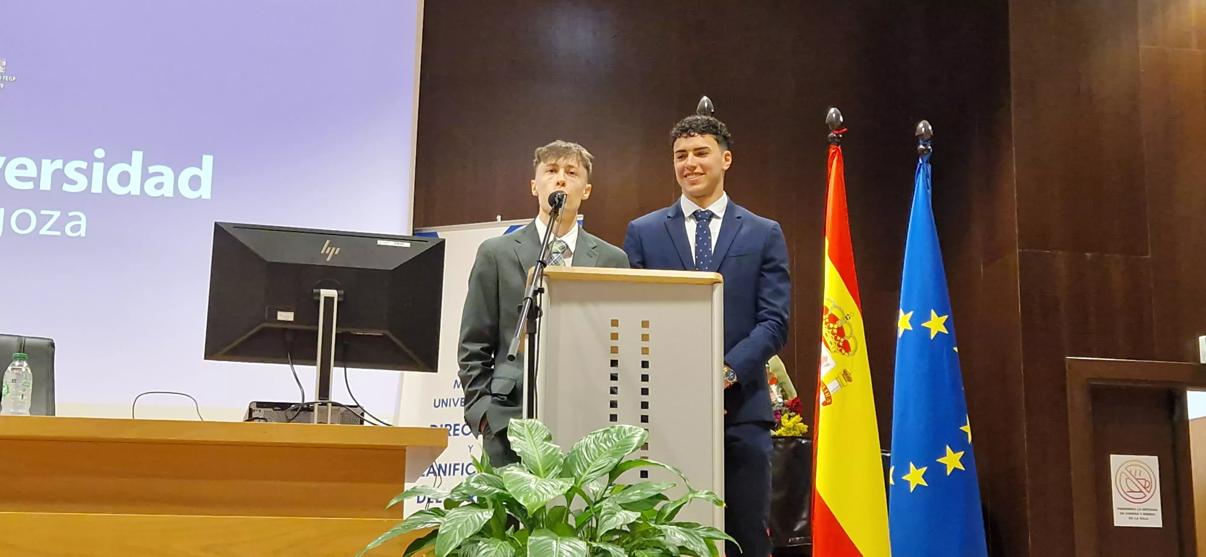 Fiesta anual del Colegio Mayor Universitario 'Ramón Acín'. Foto Myriam Martínez