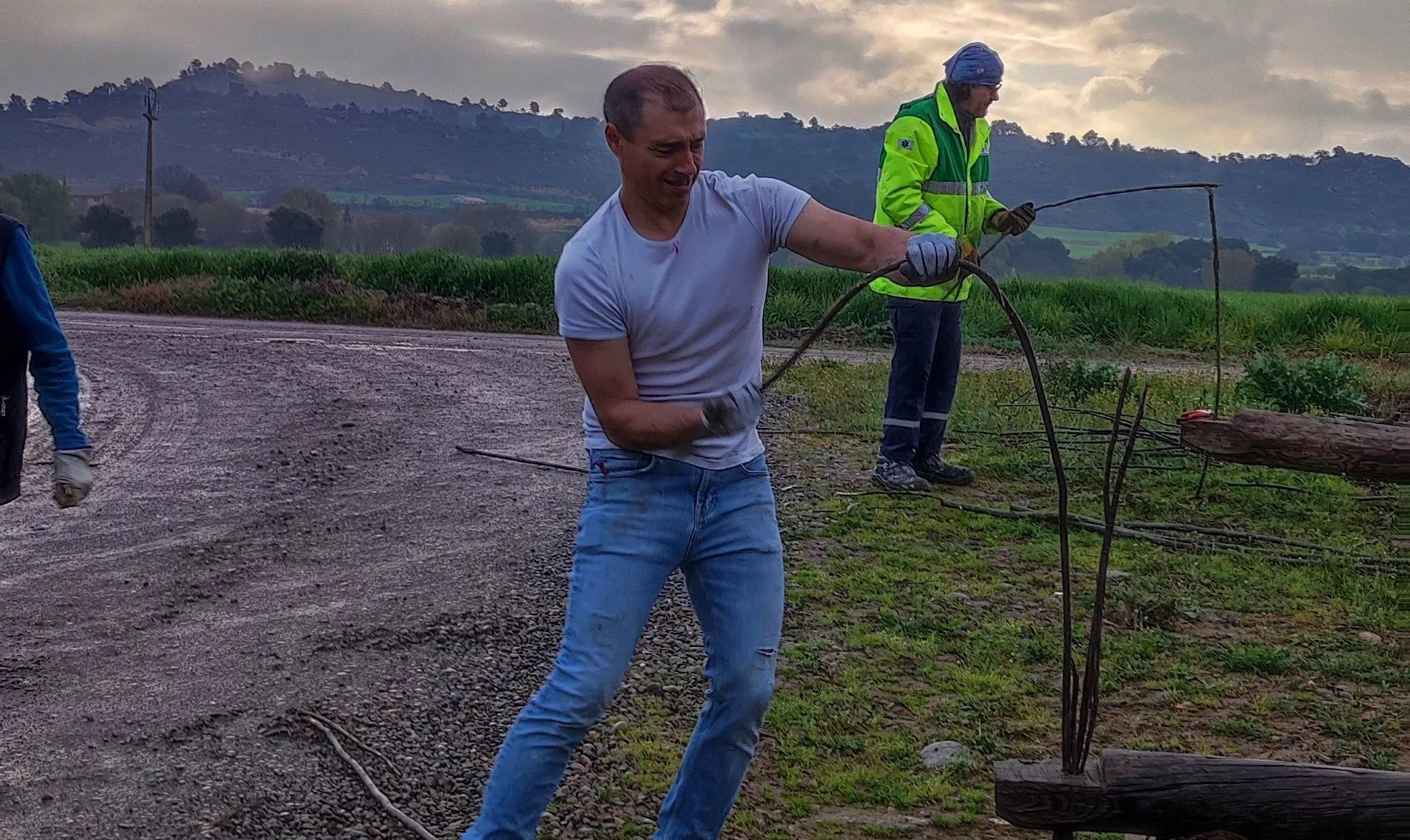 Preparativos de los nabateros de la Galliguera en Biscarrués.