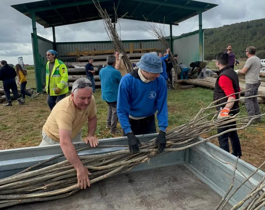 Preparativos de los nabateros de la Galliguera en Biscarrués.