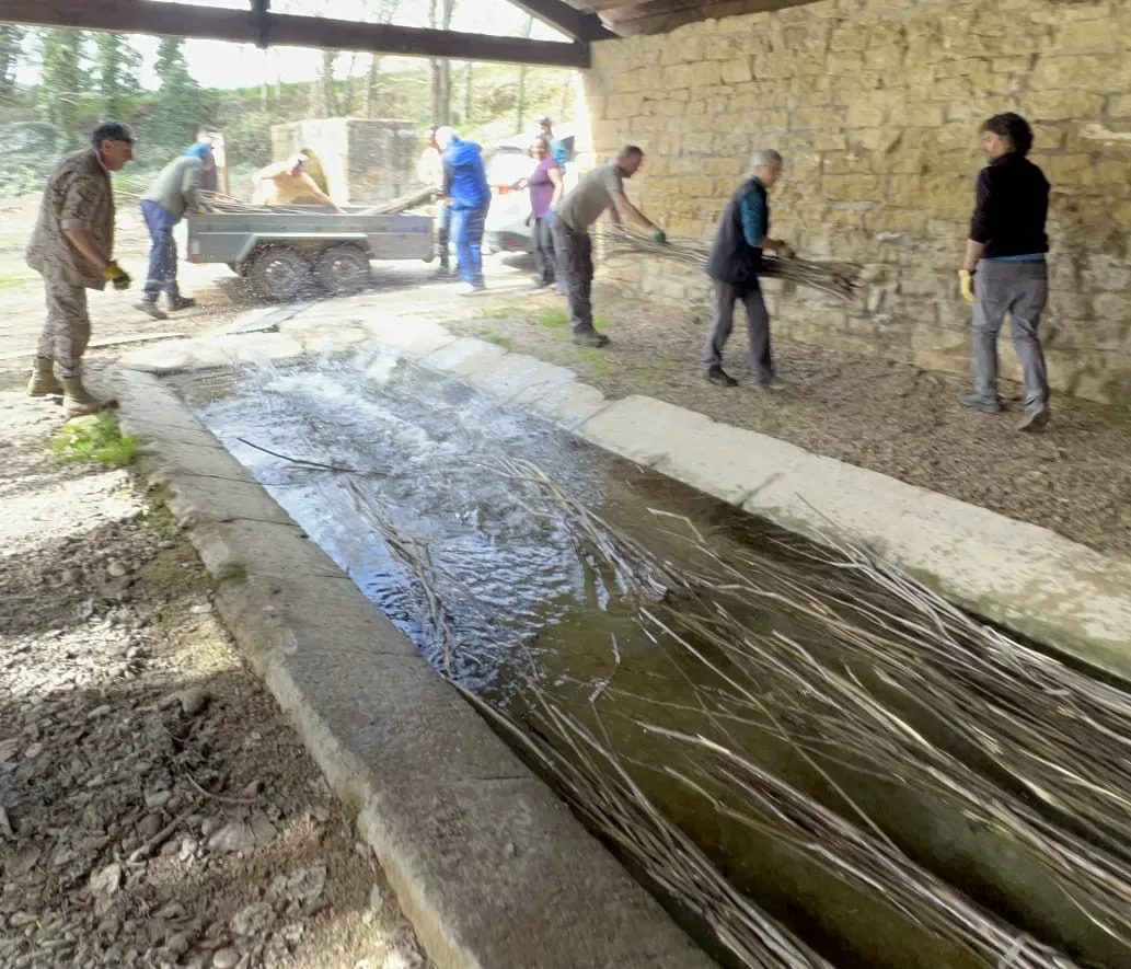 Preparativos de los nabateros de la Galliguera en Biscarrués.
