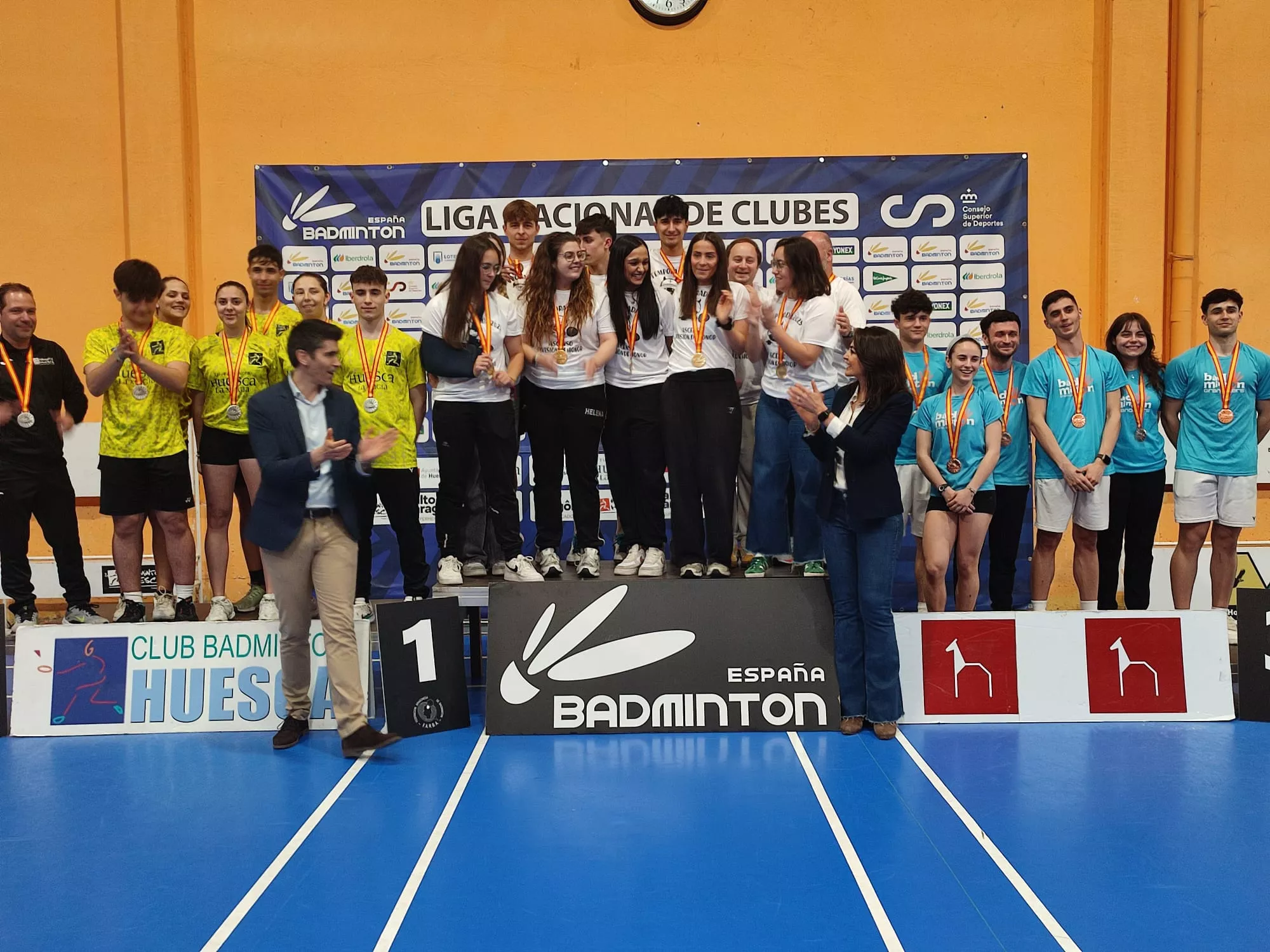 Badminton Huesca La Magia asciende a División de Honor 
