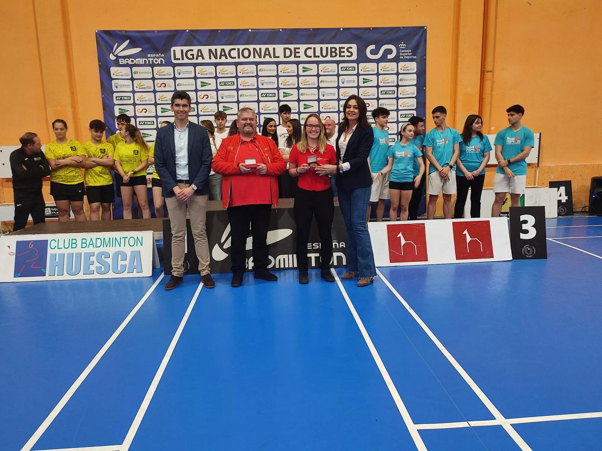 Badminton Huesca La Magia asciende a División de Honor 
