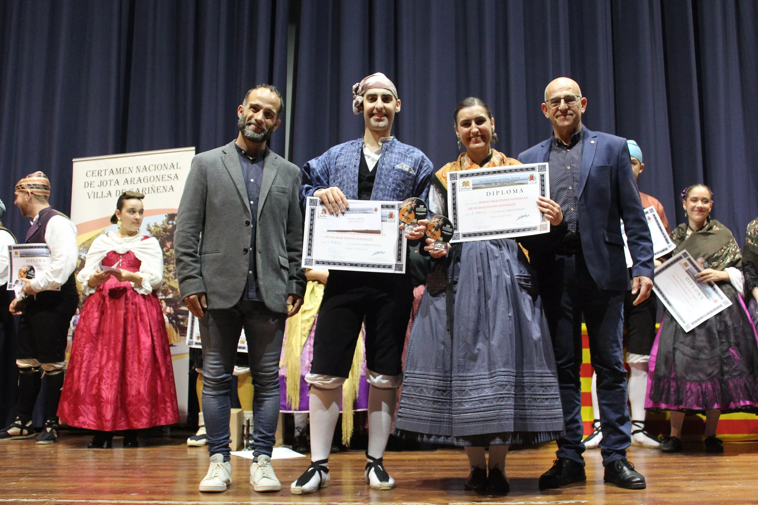 Ganadores de baile.