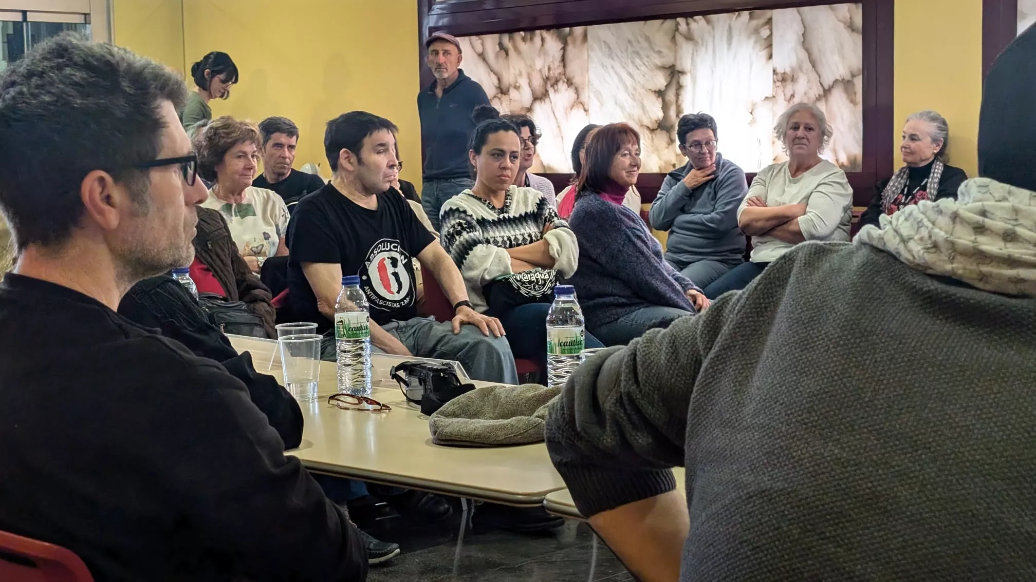 Charla en Espiello con los directores.