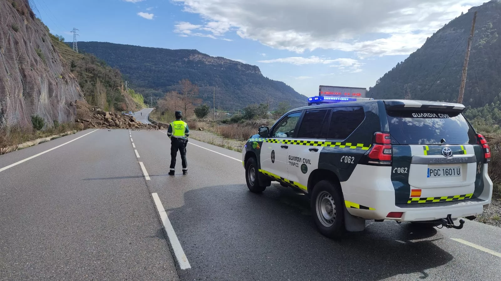 Imagen del desprendimiento que ha cortado la A-139.