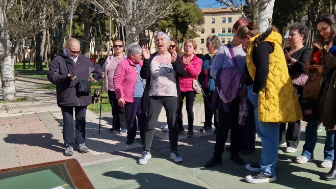  Reapertura de la pasarela sobre el río Isuela. Foto Myriam Martínez 