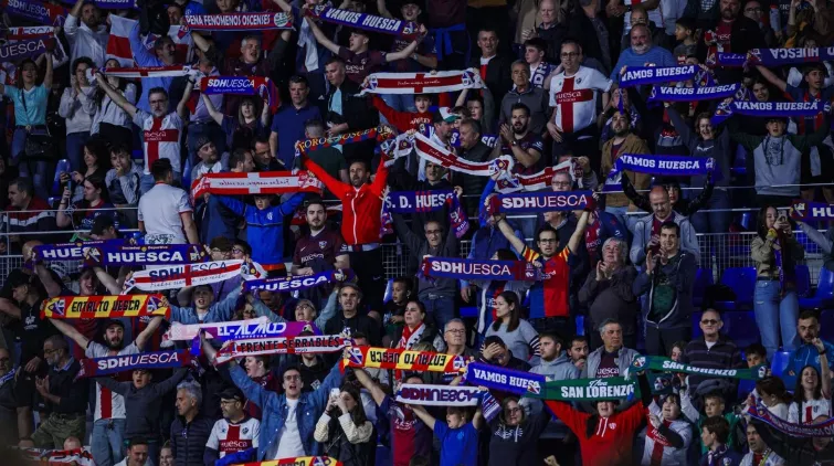 Los abonados del Huesca podrán sacar entradas rebajadas para el partido del Racing